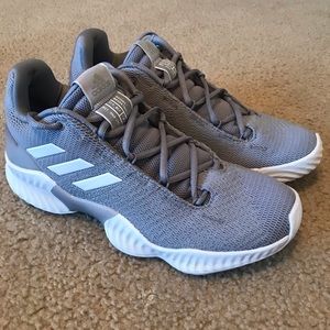 ADIDAS PRO BOUNCE LOW 2018 BASKETBALL SHOES